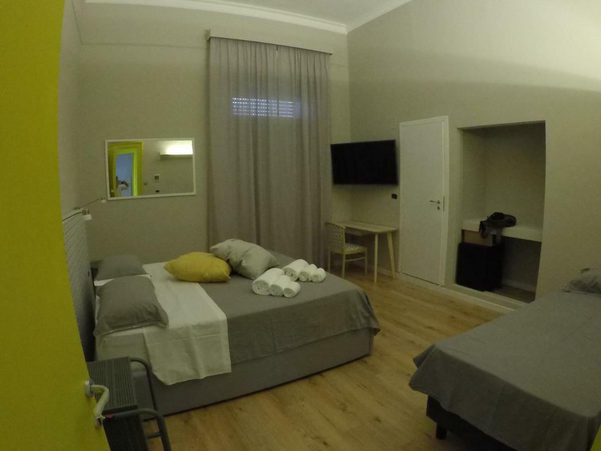 Ace Rooms Vsg Villa San Giovanni Eksteriør billede