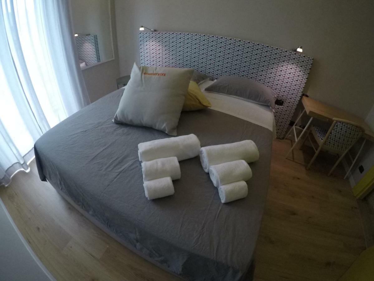 Ace Rooms Vsg Villa San Giovanni Eksteriør billede